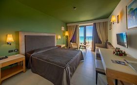 Hotel Cefalu' Sea Palace 5*